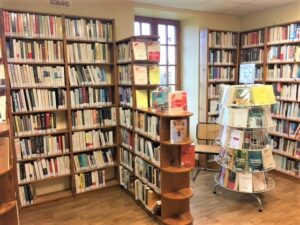 Bibliothèque de Gonneville en Auge